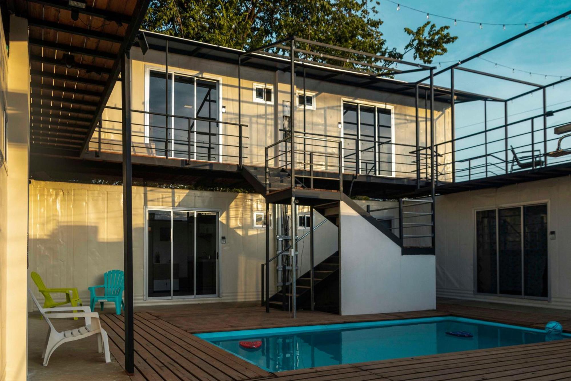 Emi'S Place Container Living Uvita Luaran gambar