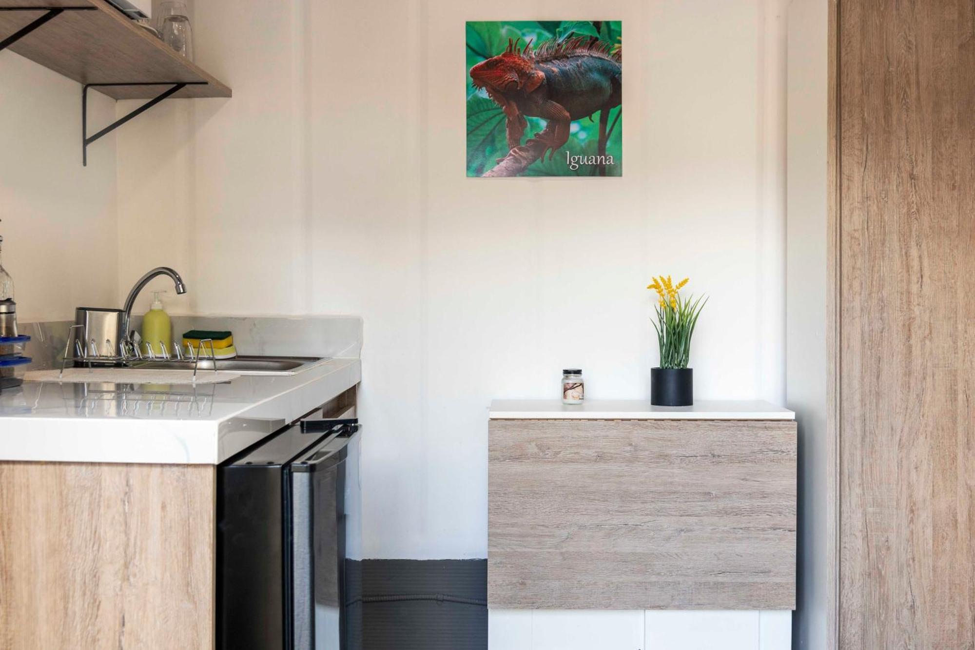 Emi'S Place Container Living Uvita Luaran gambar