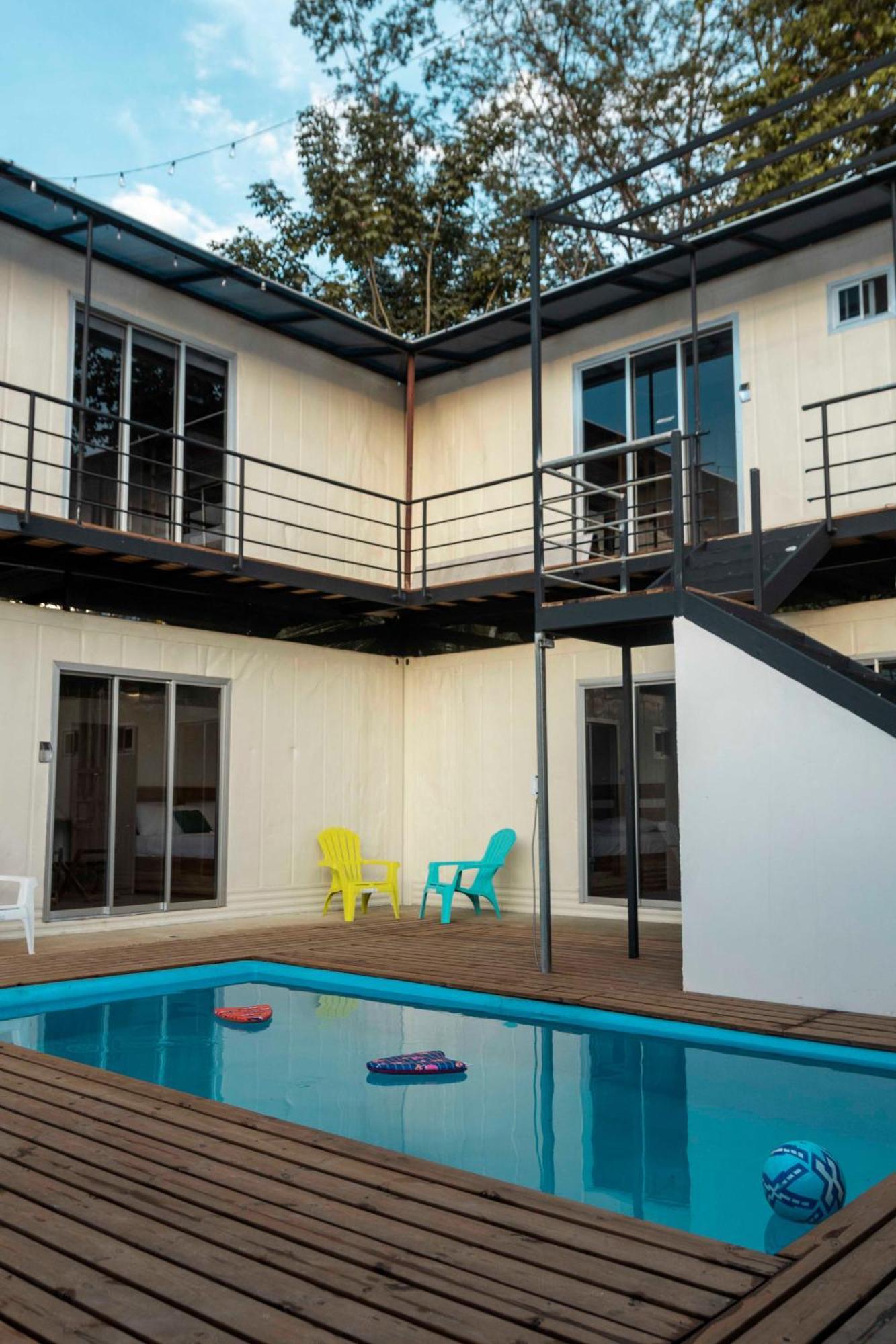 Emi'S Place Container Living Uvita Luaran gambar